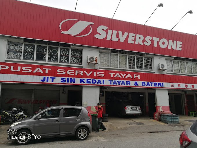 Jit Sin Shop Tires & Batteries Kulim