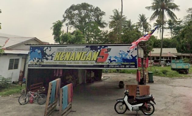 Car Wash Kampung Kenangan