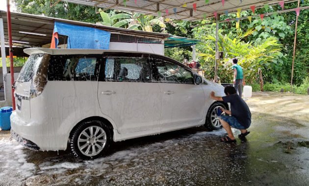 Pusat cuci kereta LB car wash